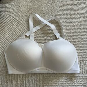 Victoria’s Secret Solid White Sports Bra in Size 36D The Ultimate Casual Comfy